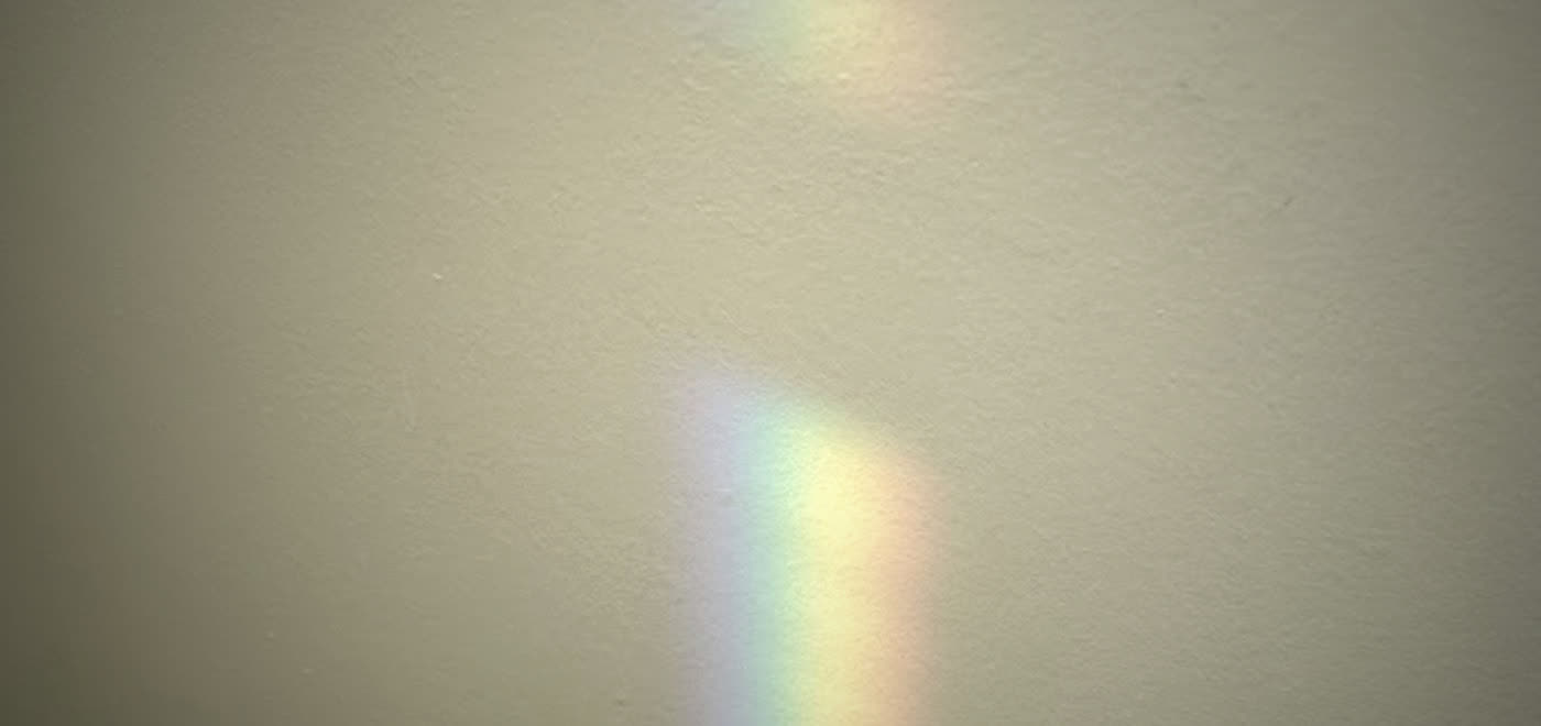 Soft abstract light gradient on a wall